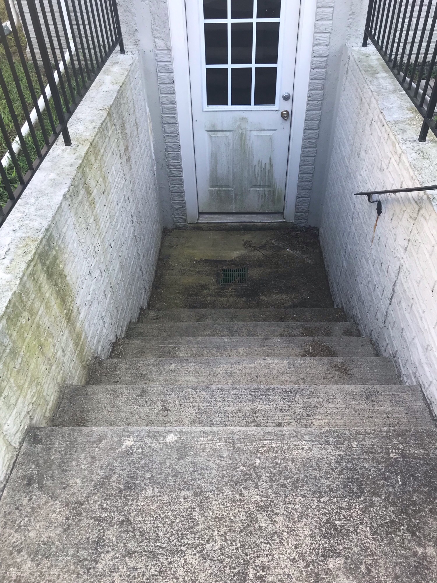 concrete cleaning near me